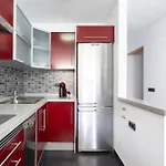 Home2book Bright Center Cruz