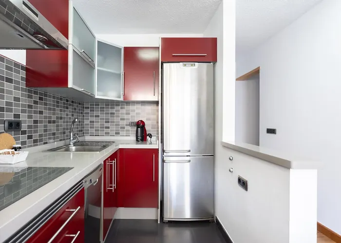 Home2book Bright Center Cruz